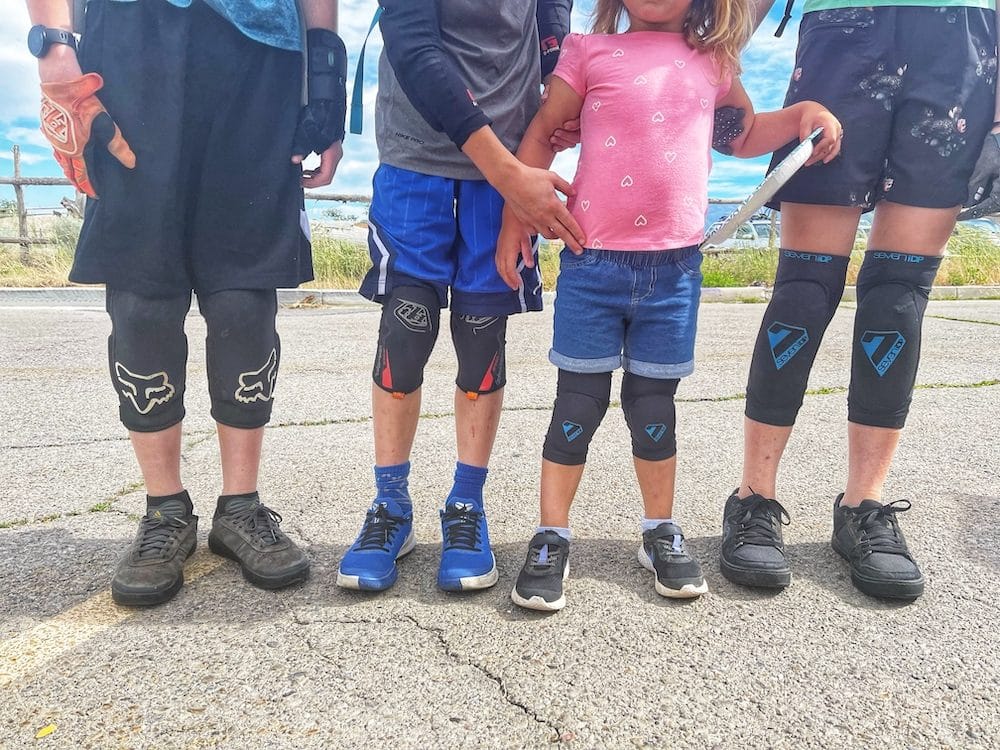 best kids bike pads group