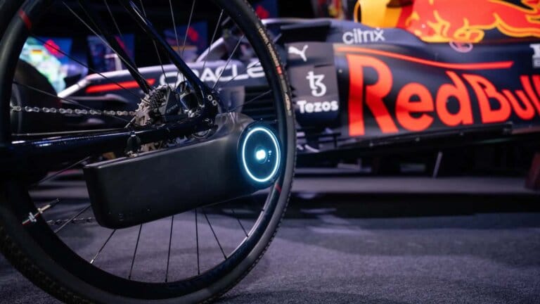 Skarper Teams Up With Red Bull F1 Team For DiskDrive E-Bike Kit 5 Skarper Teams Up With Red Bull F1 Team For DiskDrive E-Bike Kit