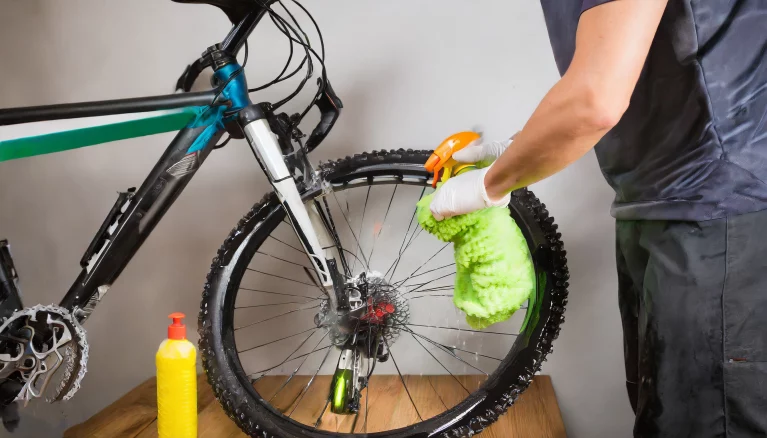 How to clean up a mountain bike? Tips for proper cleaning 1 How To Clean a Mountain Bike