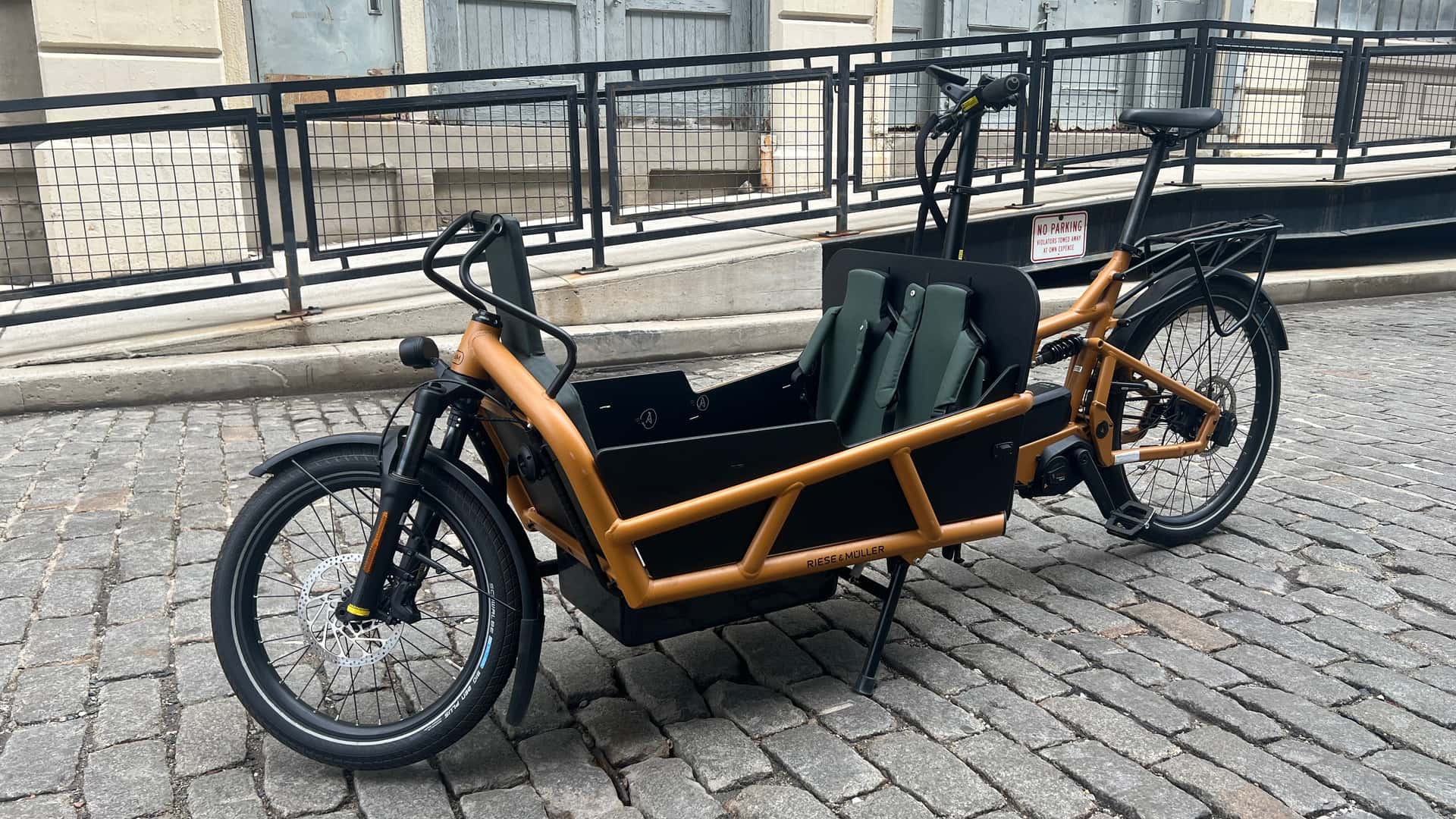 Ask Us About Riese & Müller's $14,000 Load4 75 1 riese muller load4 75 rohloff hs