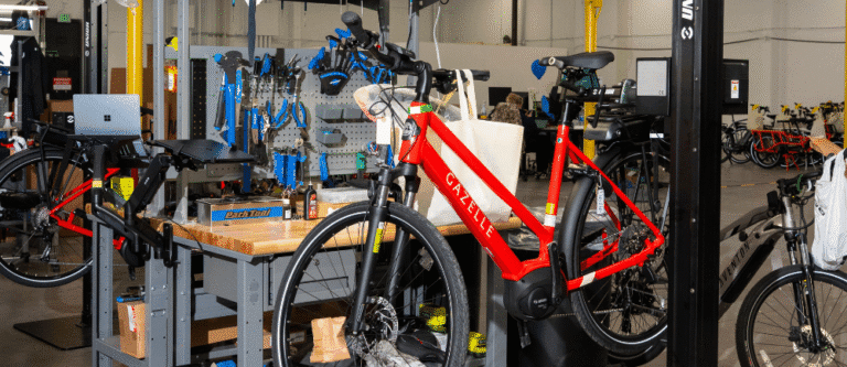 Behind the Scenes: Upway's E-Bike Reconditioning Process 3 Behind the Scenes: Upway’s E-Bike Reconditioning Process