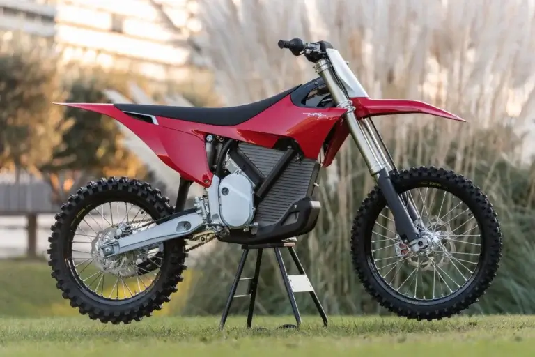 Stark Varg MX vs EX Review: Which Electric Dirt Bike 2025?