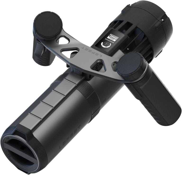 Lefeet P1 underwater scooter (professional degree): max 2m/s super power mini, integrated camera support, modular design expands, 60 m of waterproof sea scooter for diving, snorkeling, swimming 11 Lefeet P1 underwater scooter (professional degree): max 2m/s super power mini, integrated camera support, modular design expands, 60 m of waterproof sea scooter for diving, snorkeling, swimming