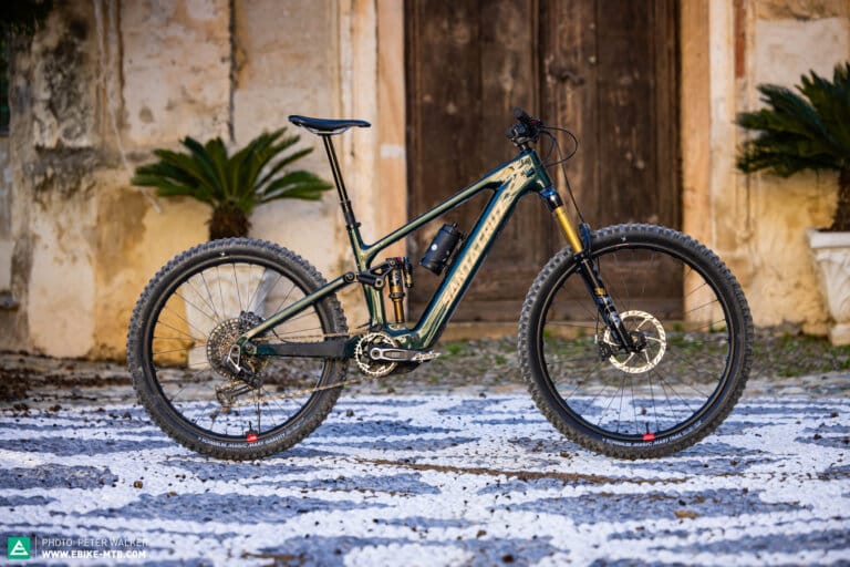 The best e-mountain bike of 2025? Santa Cruz Vala X0 AXS RSV On Test
